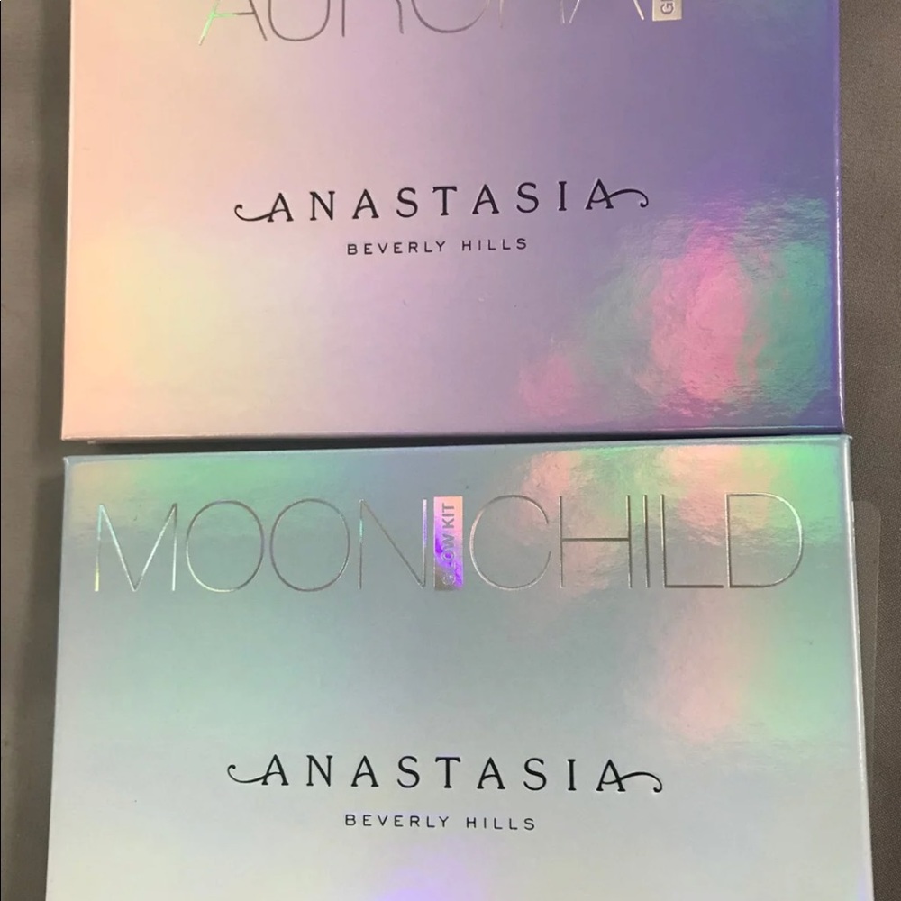 Anastasia highlighter